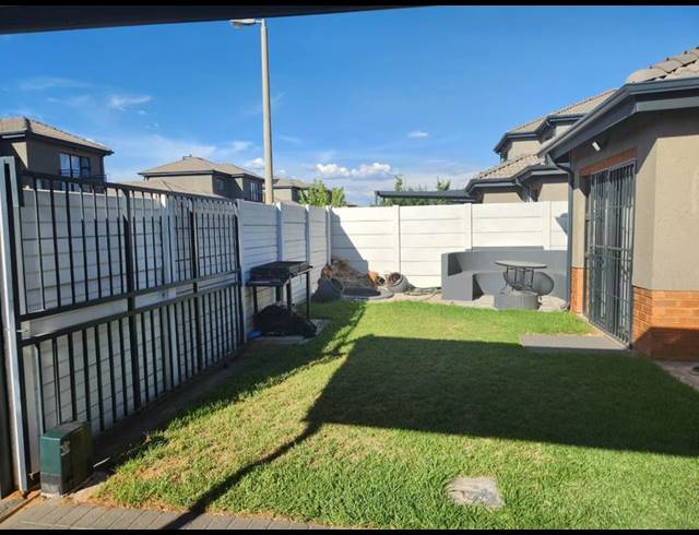 3 BEDROOM HOUSE FOR SALE IN ALBERTSDAL